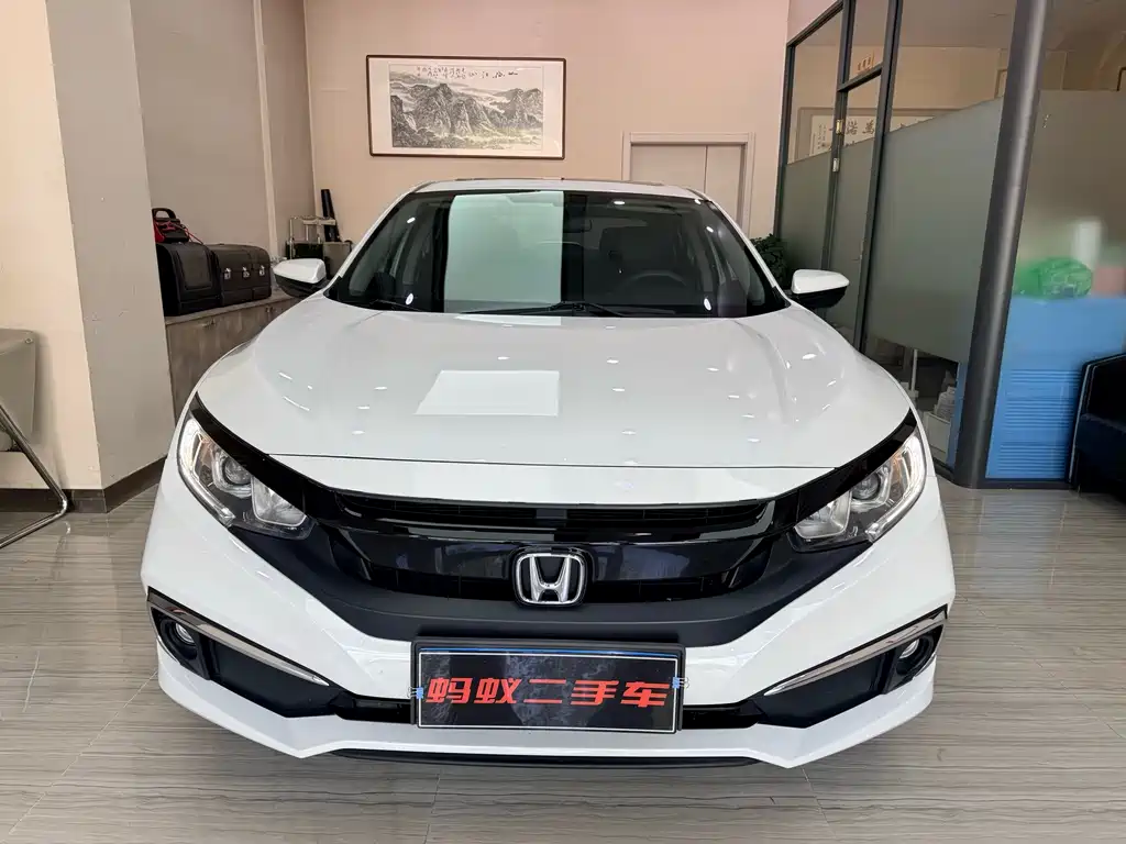Honda Civic 2019 — фото 5