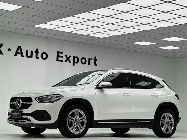 Mercedes-Benz GLA 2020