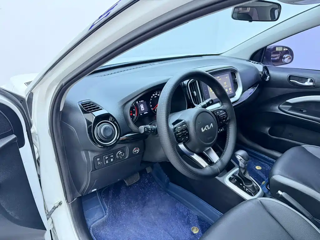 Kia KX1 2022 — фото 12