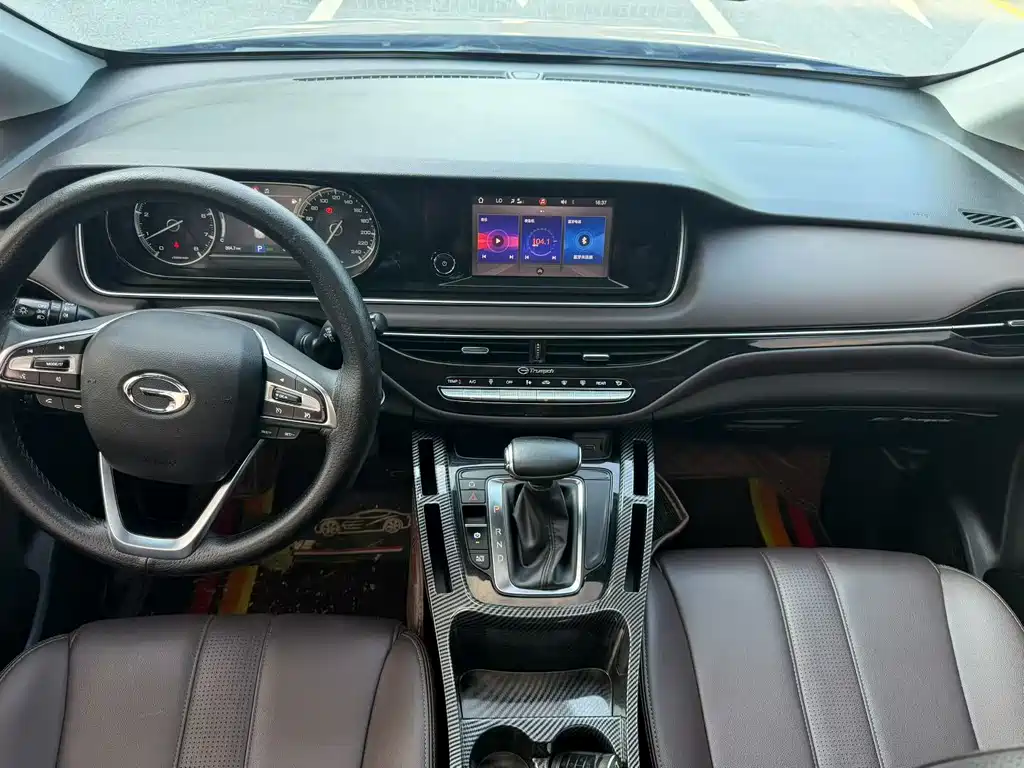 GAC Motor Trumpchi M6 2020 — фото 5
