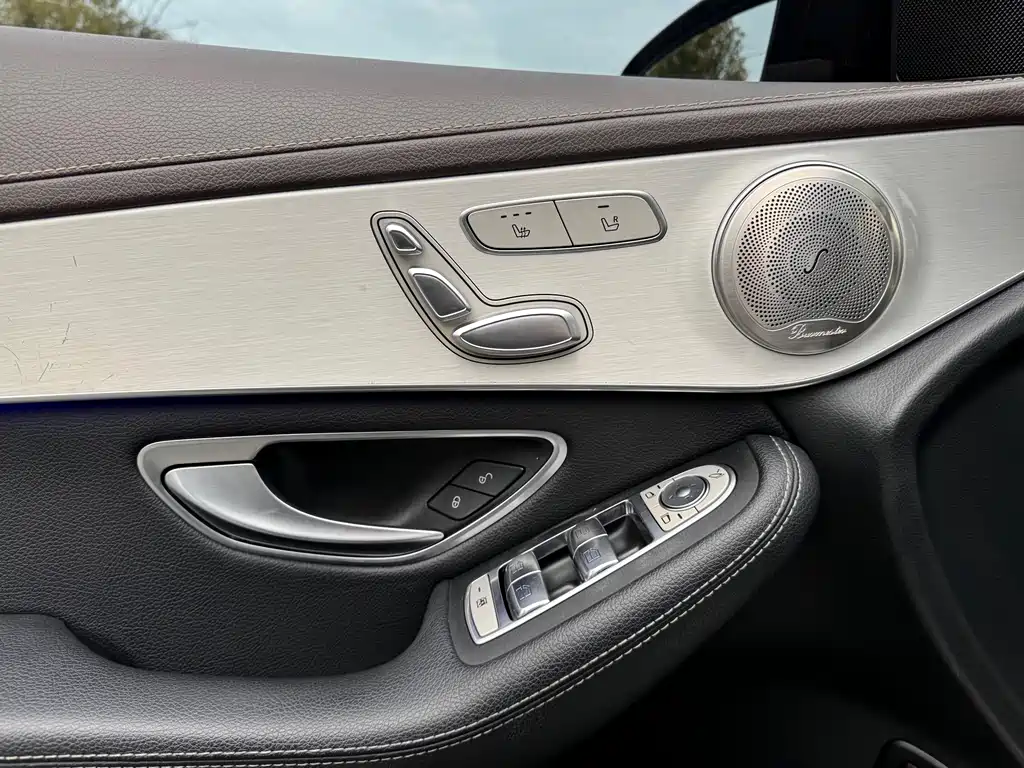 Mercedes-Benz GLC 2021 — фото 4