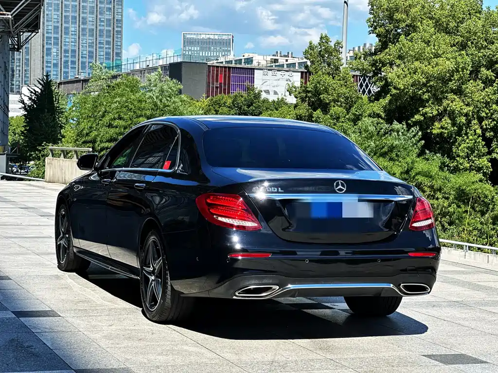 Mercedes-Benz E-Class 2020