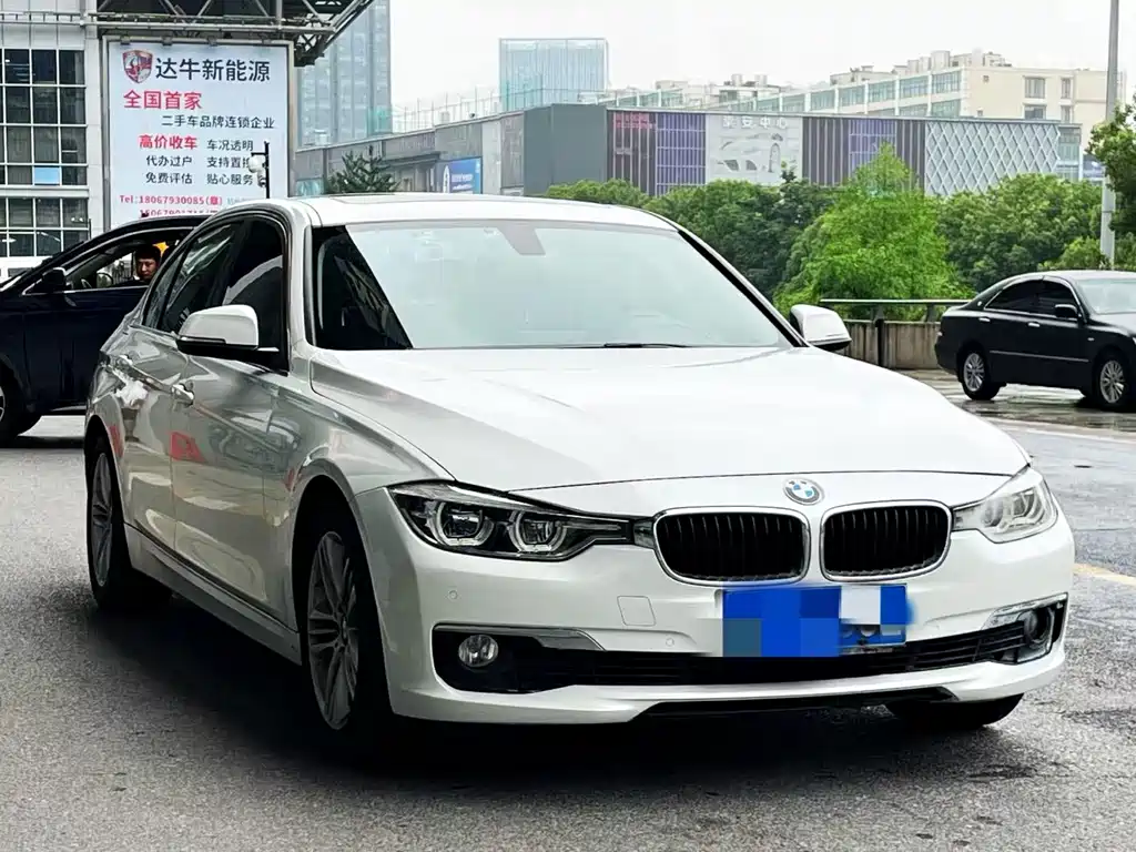 BMW 3 Series 2016