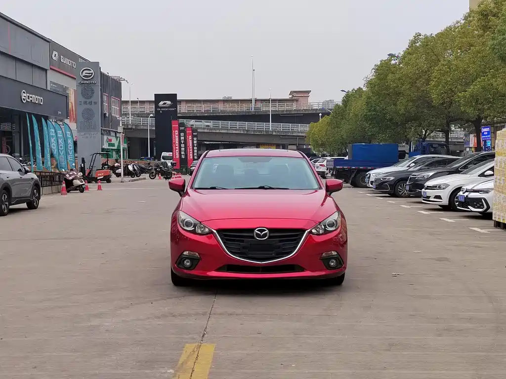 Mazda 3 Axela 2015 — фото 2