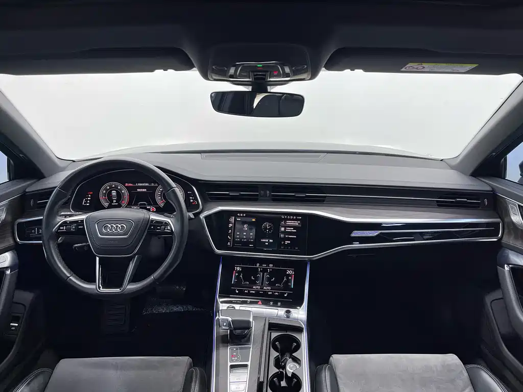 Audi A6L 2023 — фото 13
