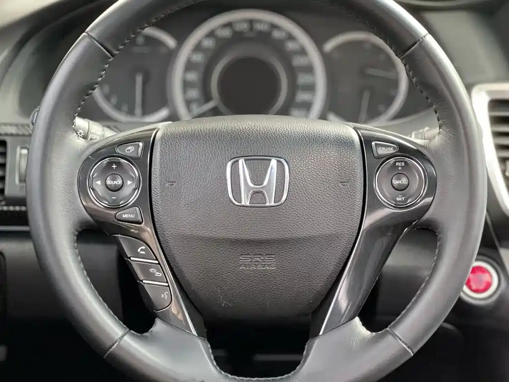 Honda Accord 2014 — фото 2