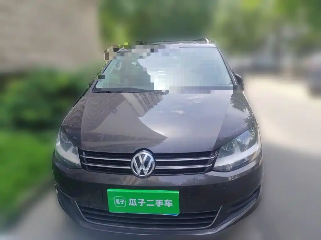 Volkswagen Sharan 2017 — фото 24