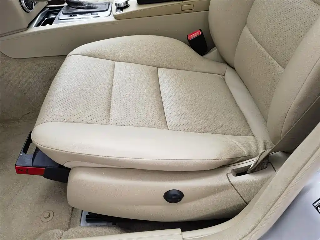 Mercedes-Benz C-Class 2014 — фото 20