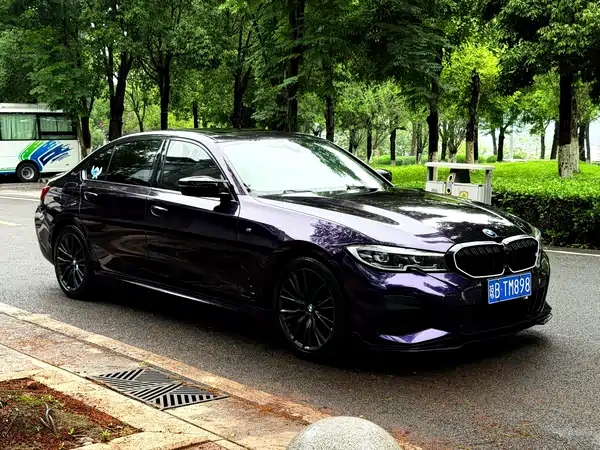 BMW 3 Series 2022