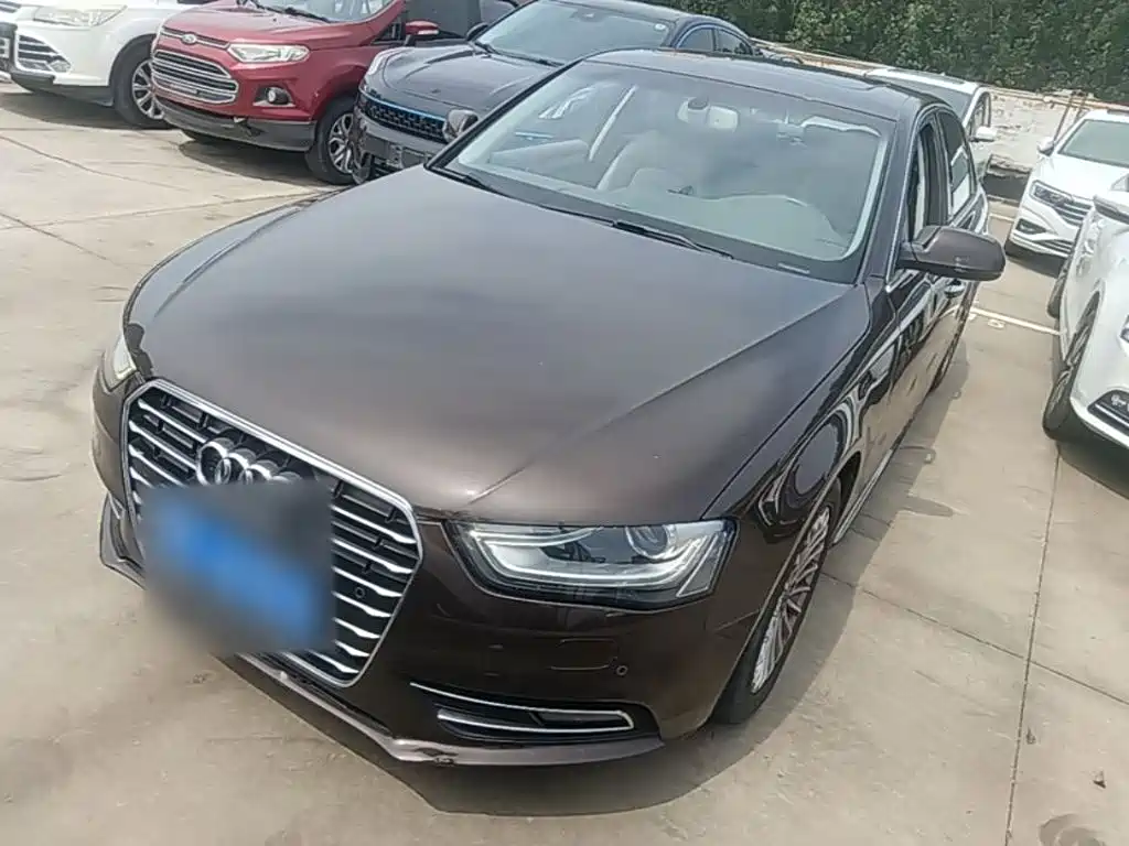 Audi A4L 2016 — фото 1