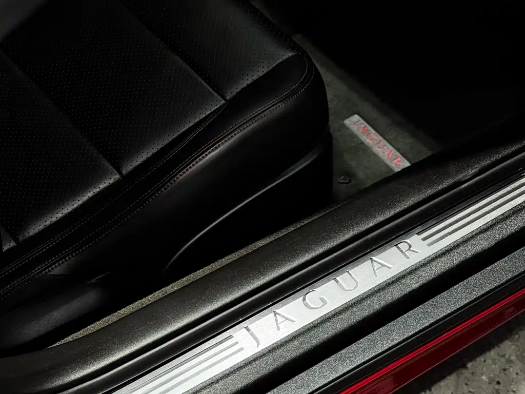 Jaguar XK 2013 — фото 15