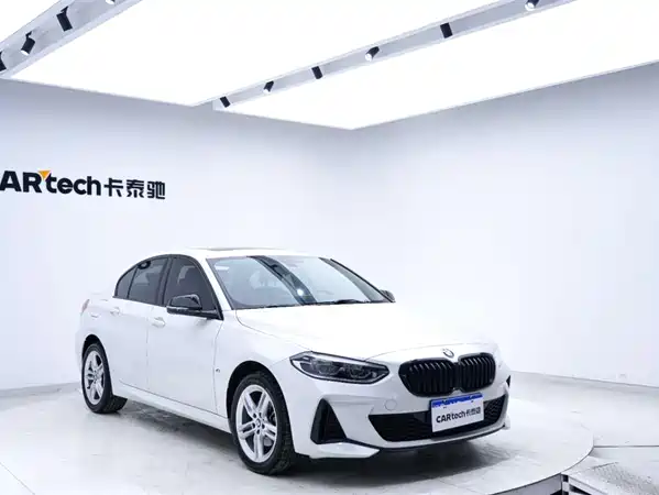 BMW 1 Series 2022