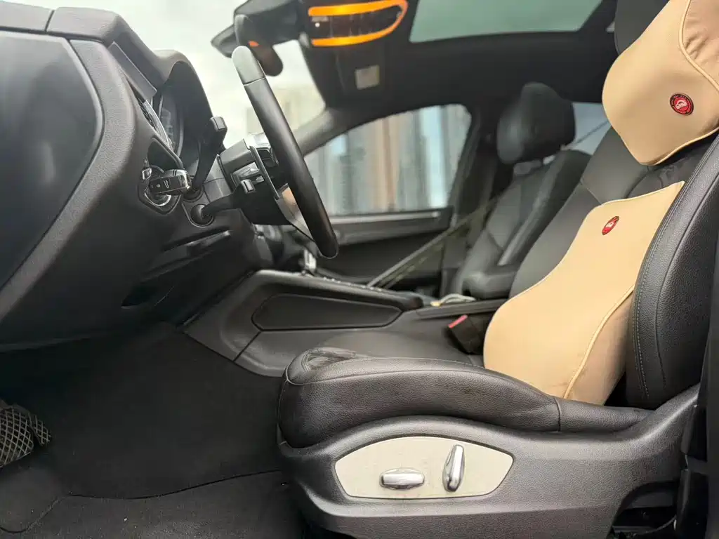 Porsche Macan 2017