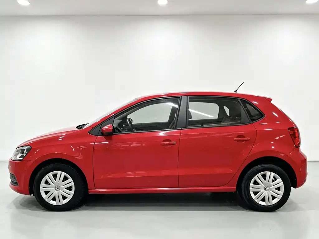 Volkswagen Polo 2016 — фото 13