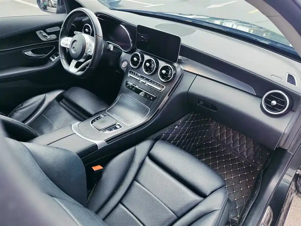 Mercedes-Benz C-Class 2020 — фото 21
