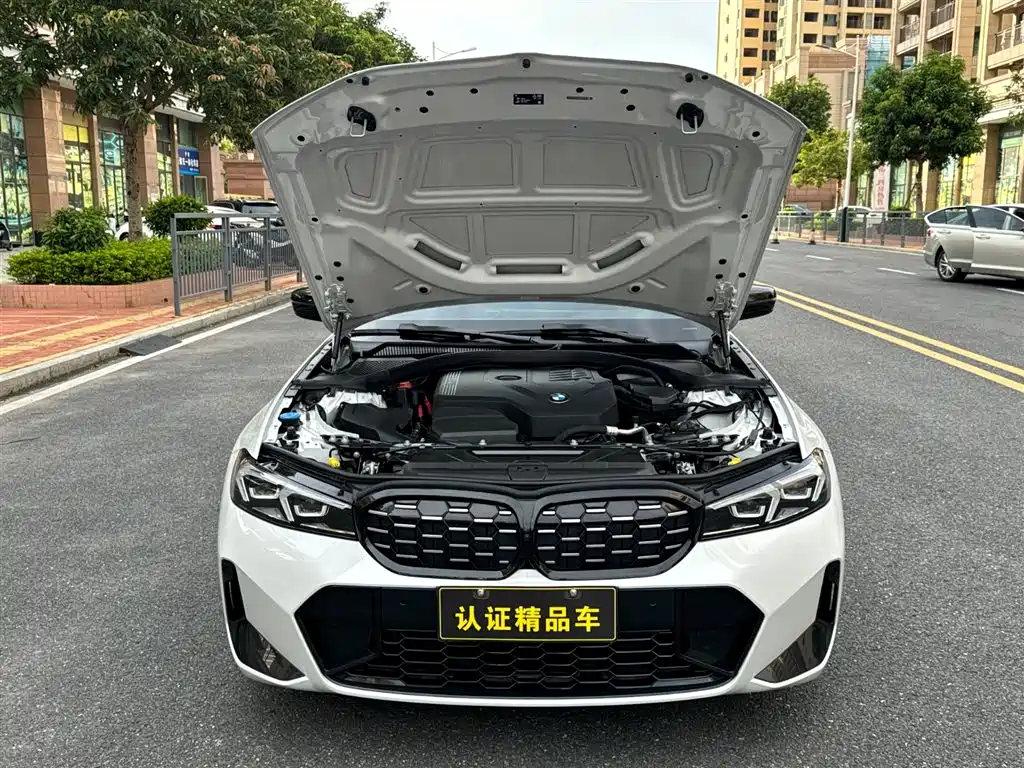 BMW 3 Series 2024