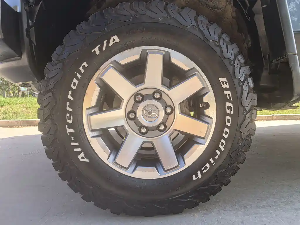 Toyota FJ Cruiser 2019 — фото 19