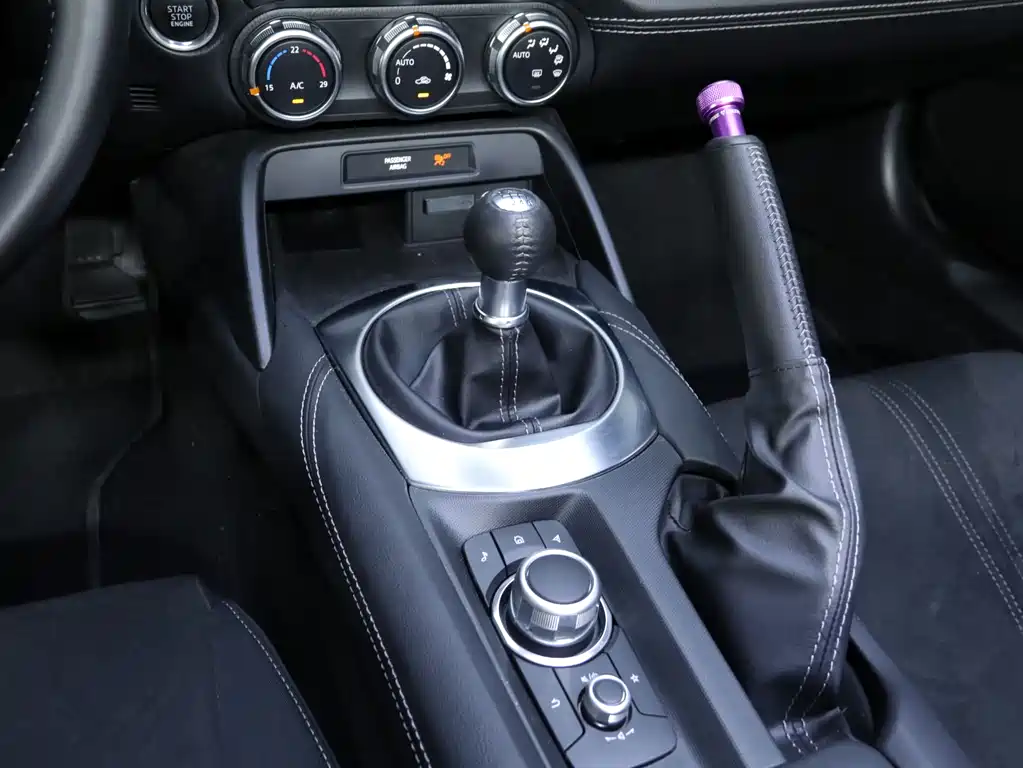 Mazda MX-5 2025 — фото 15