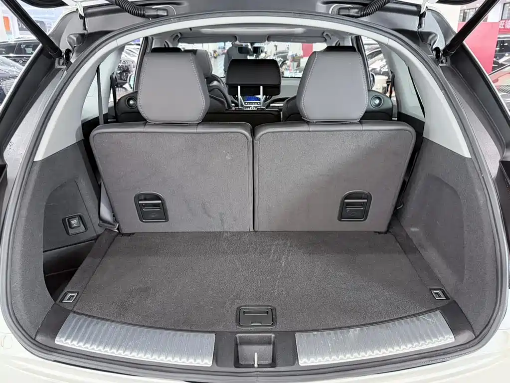 Acura MDX 2018 — фото 17