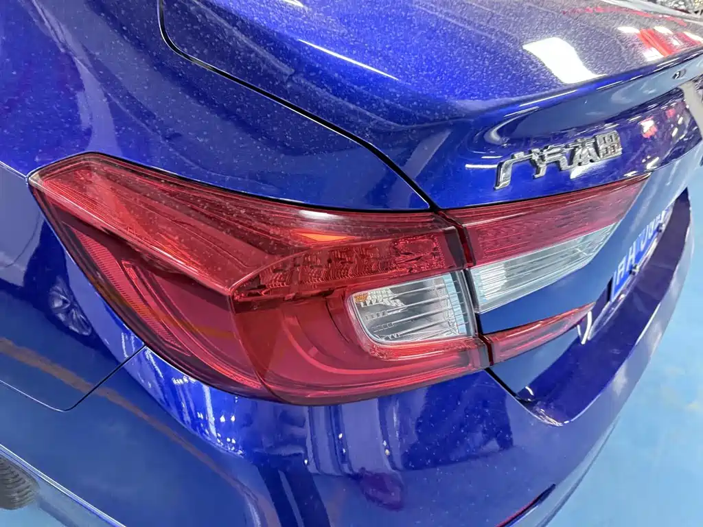 Honda Accord 2019 — фото 20