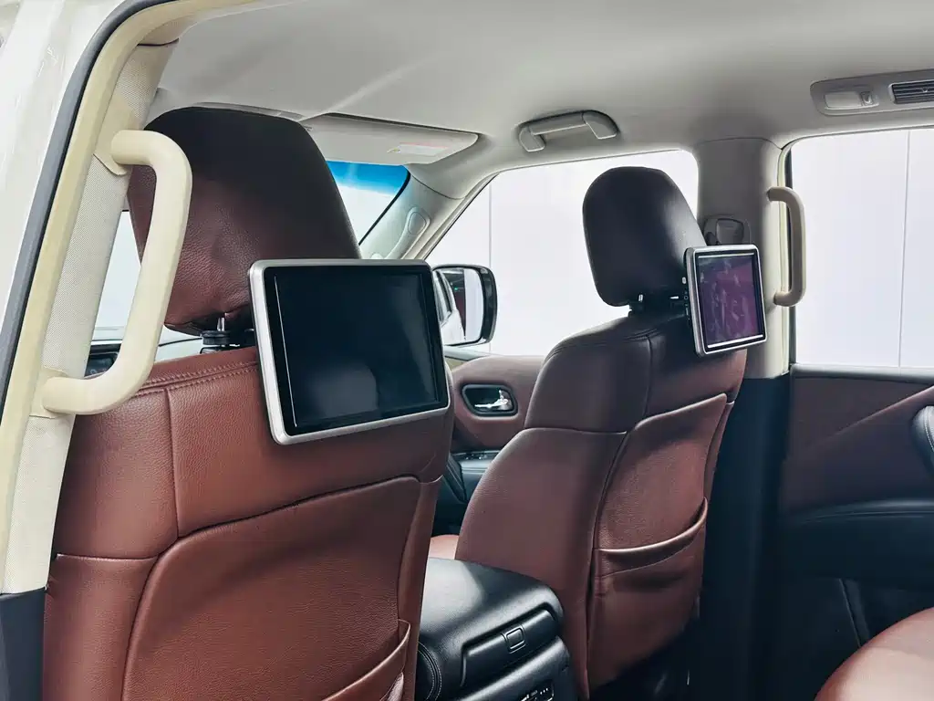Nissan Patrol 2017 — фото 16