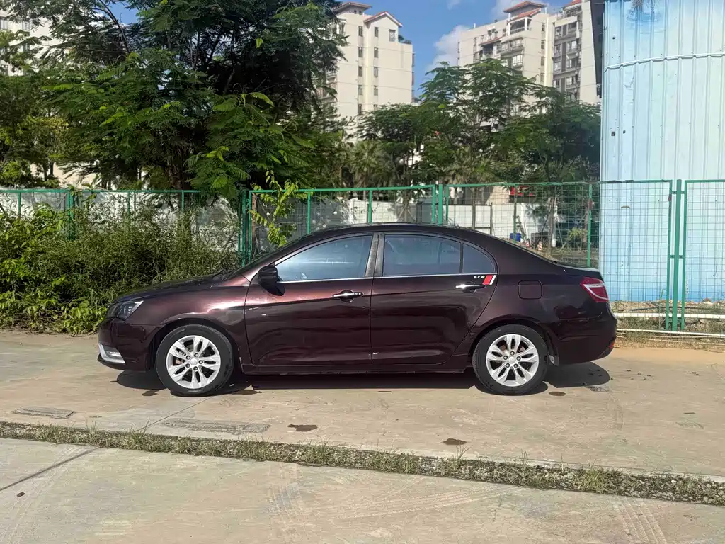 Geely Emgrand 2015