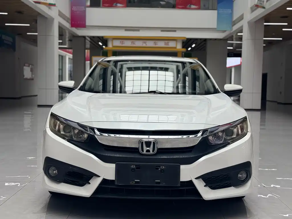 Honda Civic 2019 — фото 2
