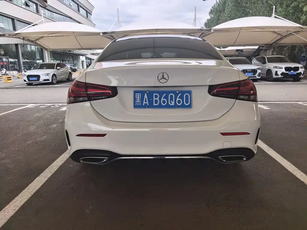 Mercedes-Benz A-Class 2022 — фото 18