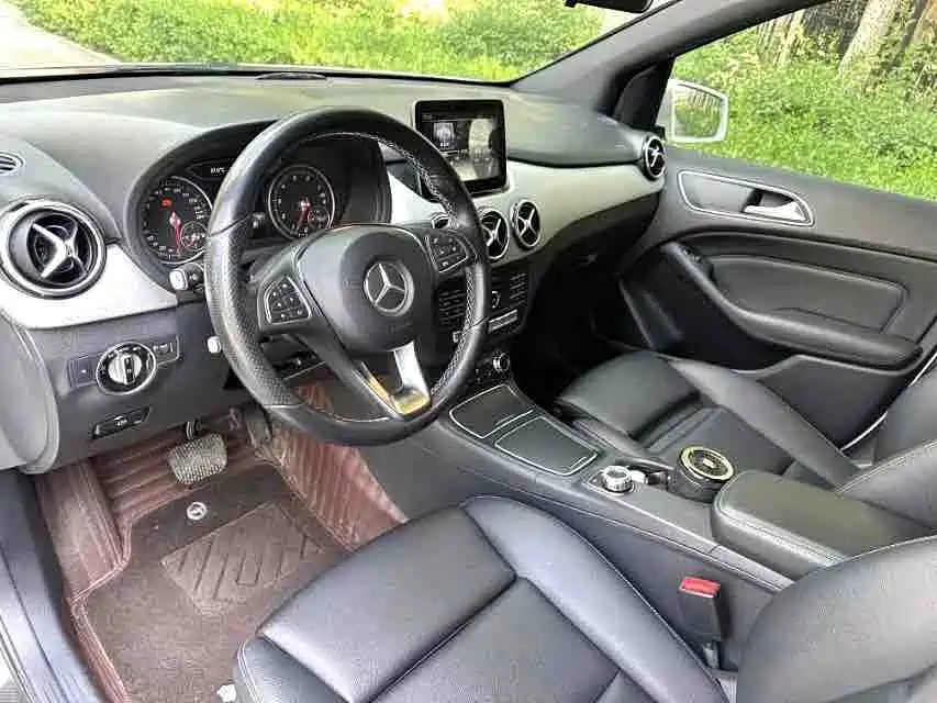 Mercedes-Benz B-Class 2017