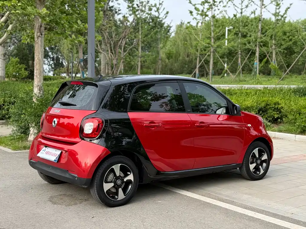 smart Forfour 2018 — фото 17