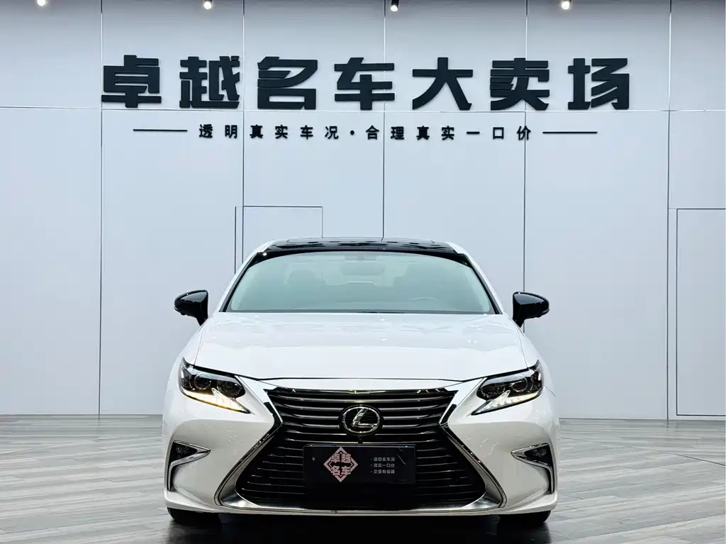 Lexus ES 2017 — фото 2