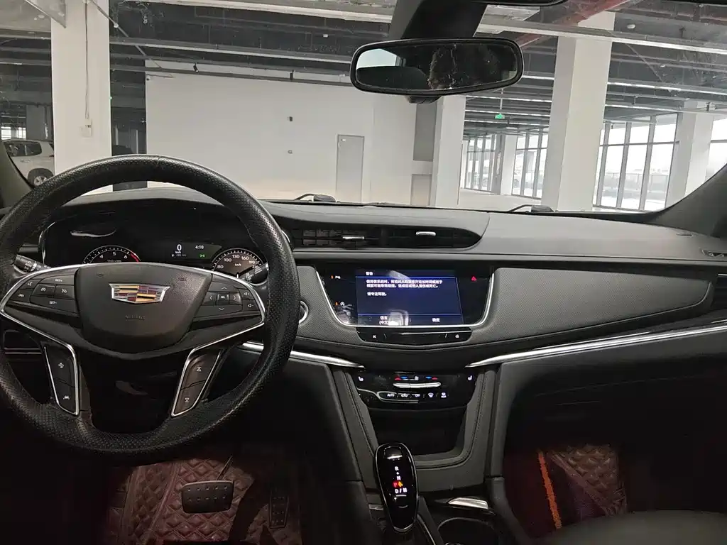 Cadillac XT5 2021 — фото 12