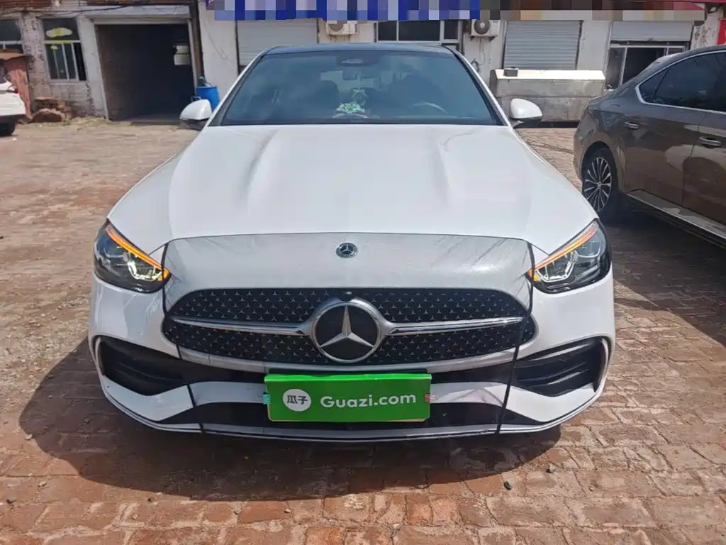 Mercedes-Benz C-Class 2023