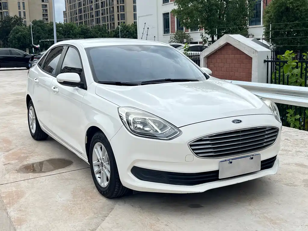 Ford Escort 2019