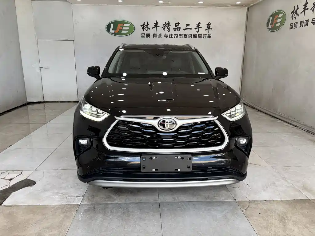 Toyota Highlander 2024