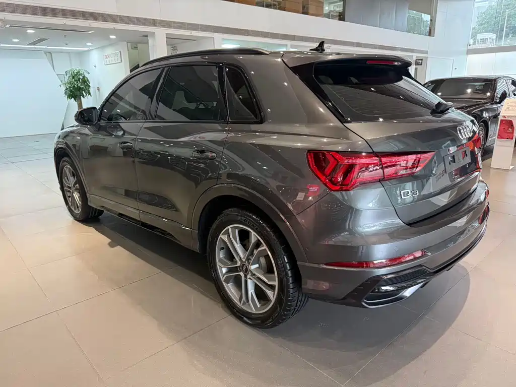 Audi Q3 2023