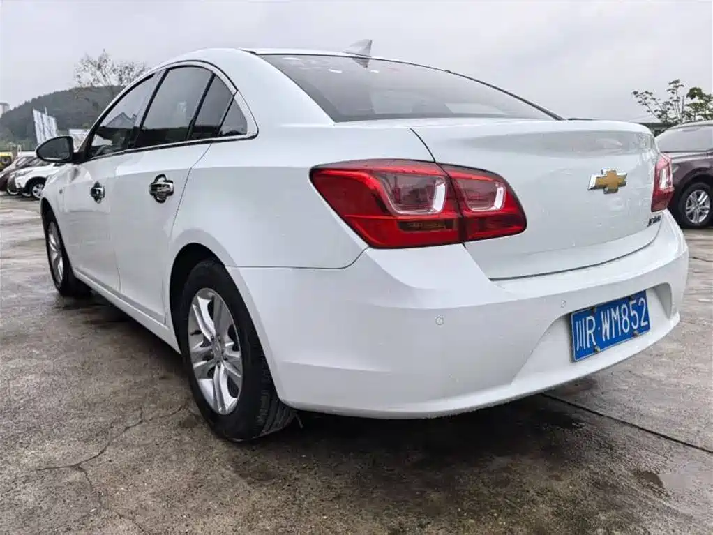 Chevrolet Cruze 2016 — фото 4