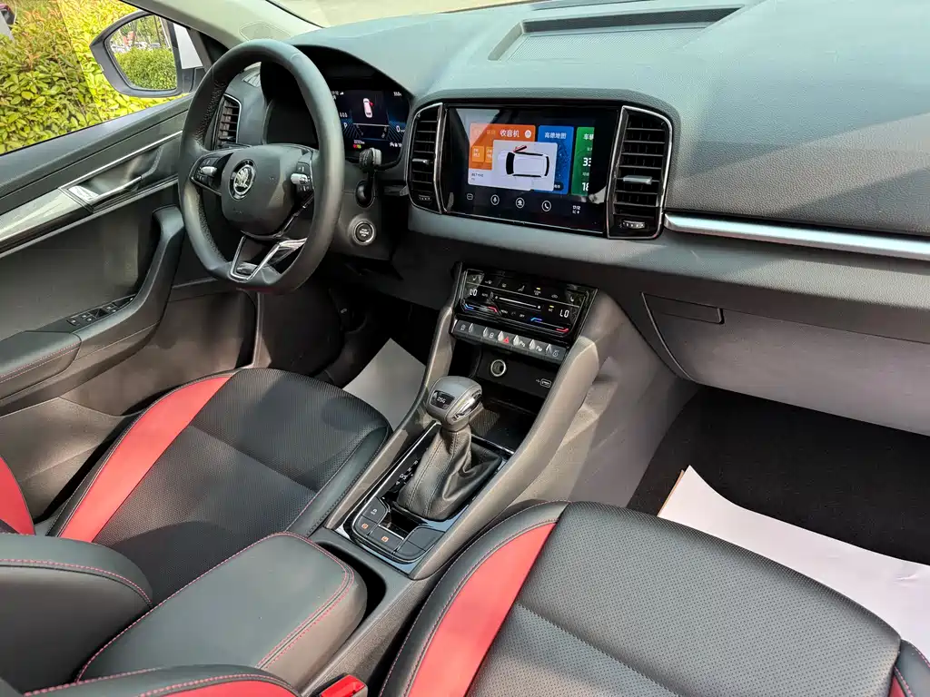 Skoda Karoq 2023 — фото 24