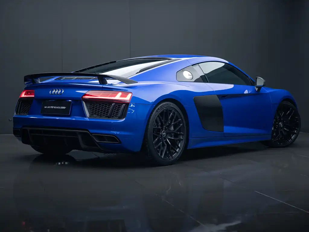 Audi R8 2018 — фото 6