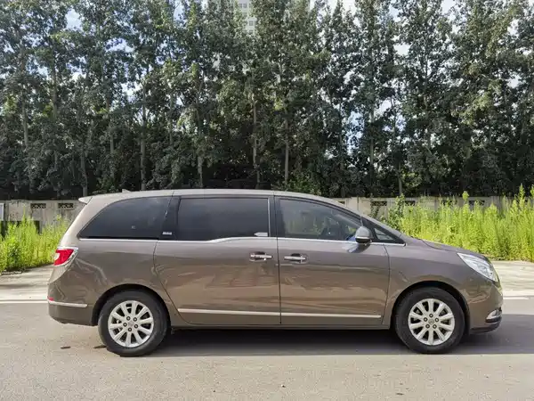 Buick GL8 2013