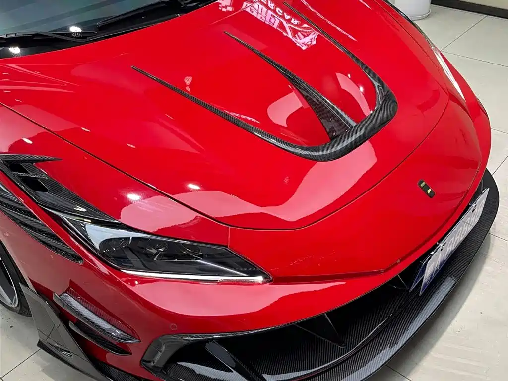 Ferrari F8 2021 — фото 8