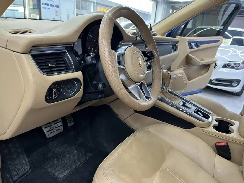 Porsche Macan 2015 — фото 6