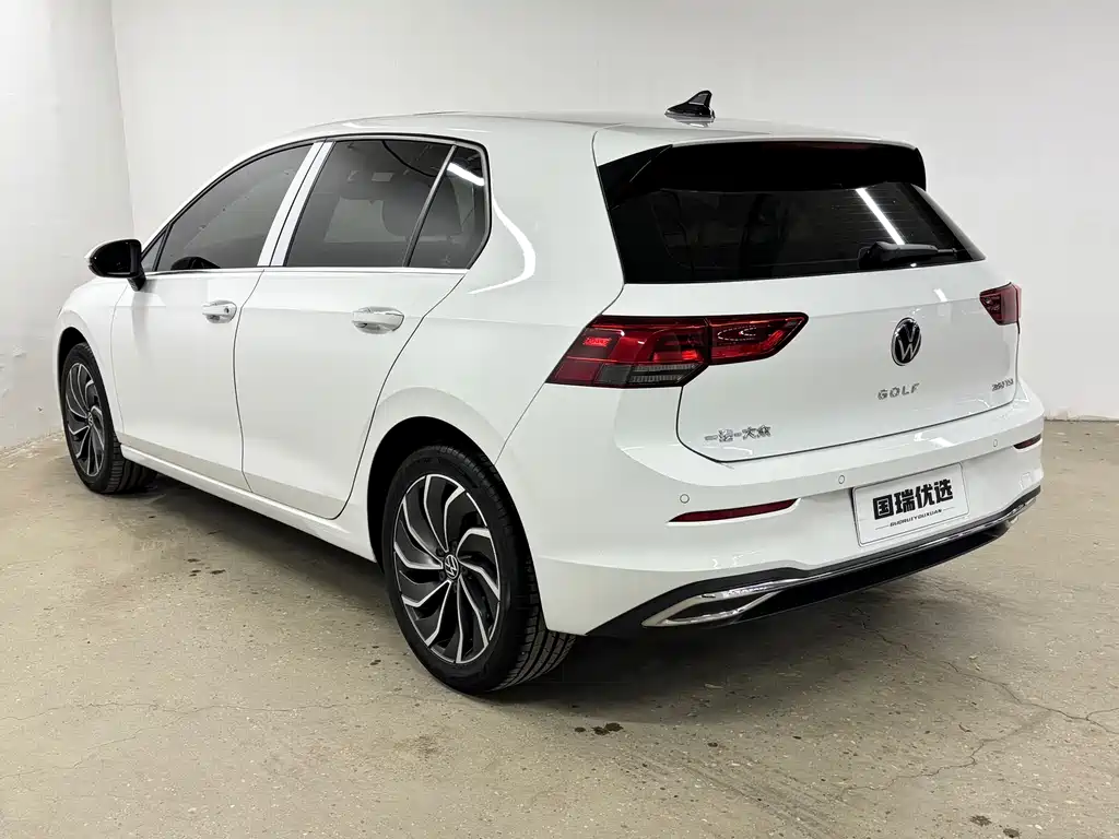 Volkswagen Golf 2022
