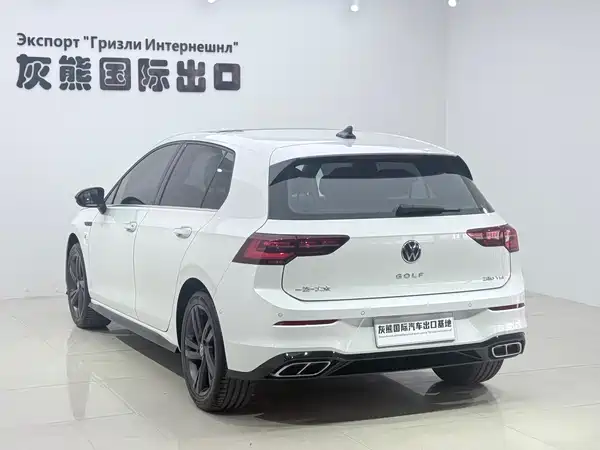 Volkswagen Golf 2022