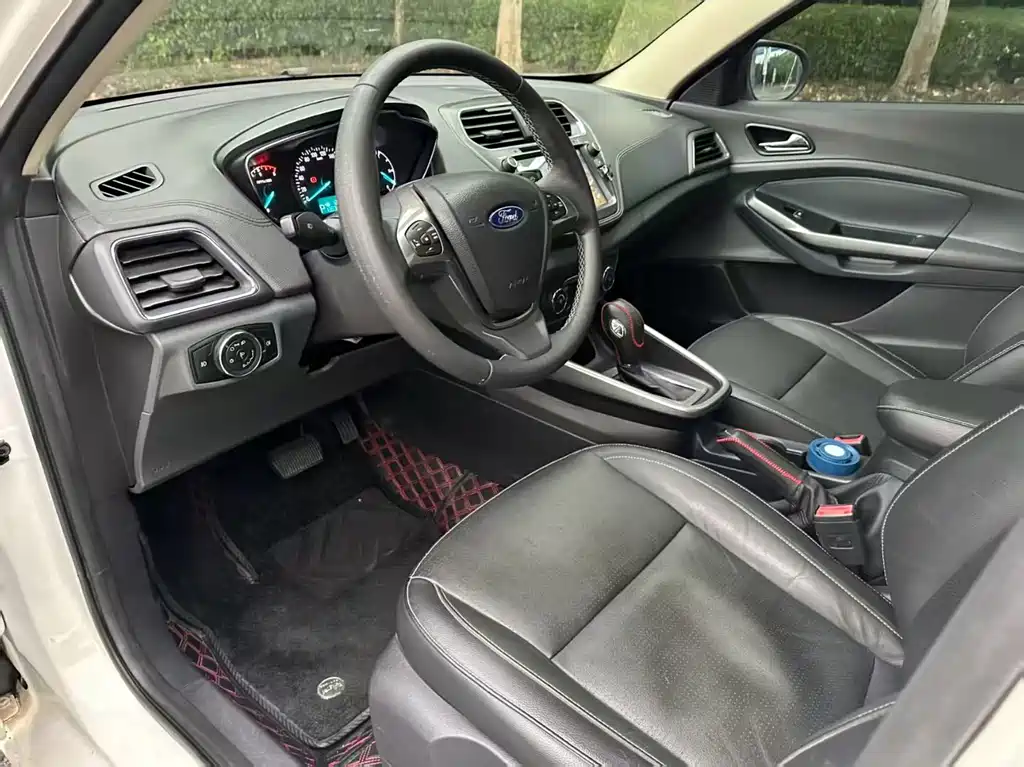 Ford Escort 2016