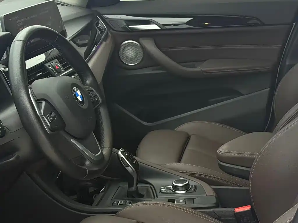 BMW X1 2022 — фото 17