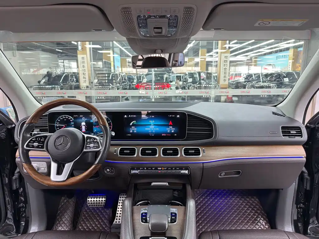 Mercedes-Benz GLS 2020 — фото 4