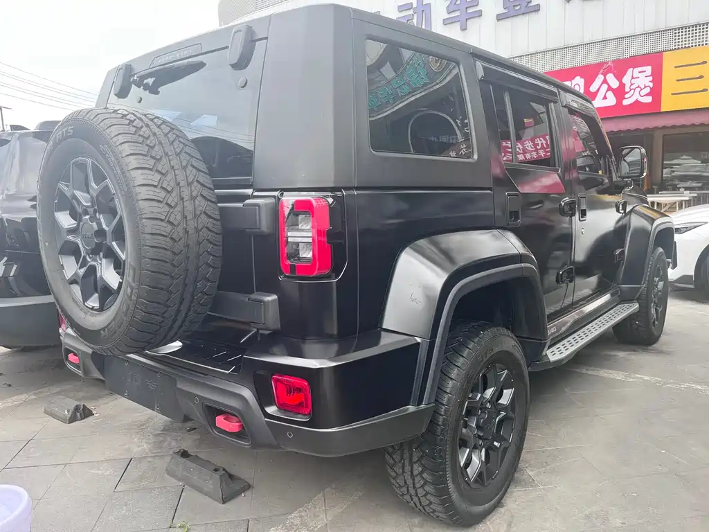 Beijing Off-Road BJ40 2024 — фото 17