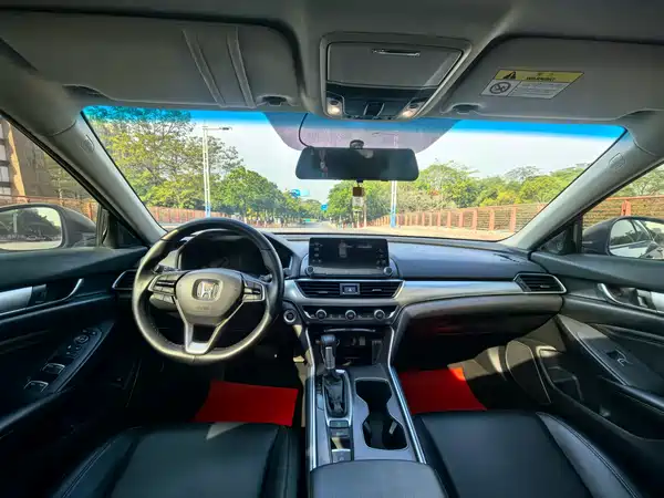 Honda Accord 2018