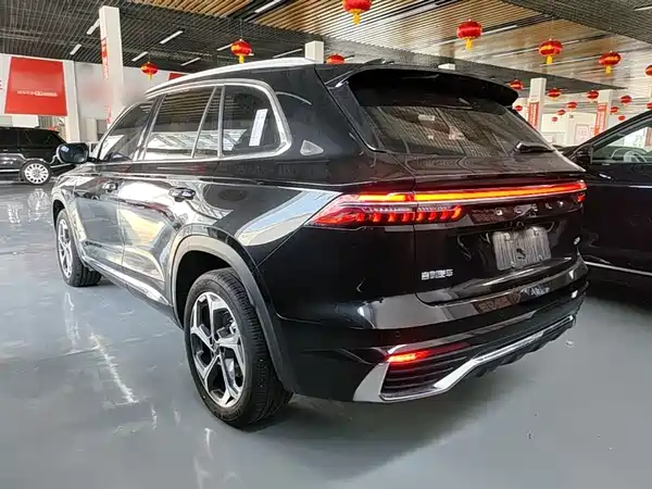 Geely Xingyue L 2024